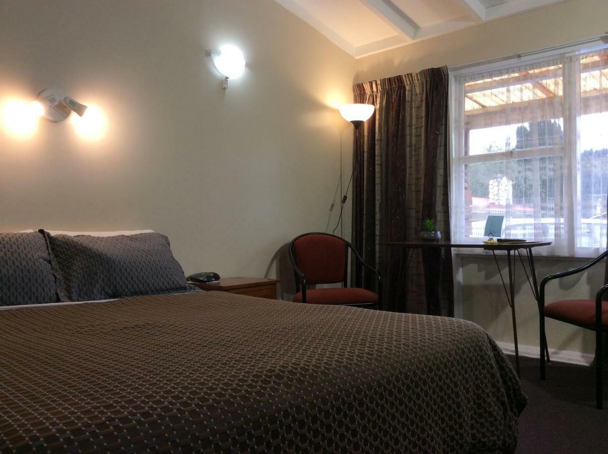 Aaa Marlin Motel Picton Esterno foto